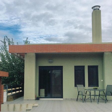 Green Guesthouse Komotiní Eksteriør bilde